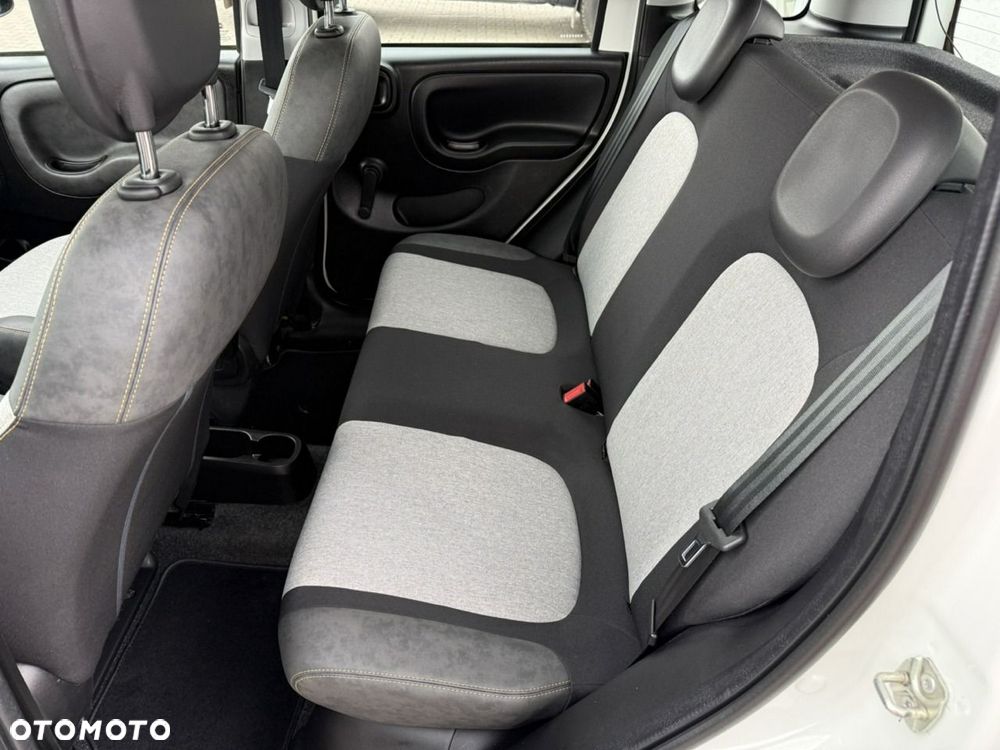 Fiat Panda 1.0 Hybrid City Cross - 22