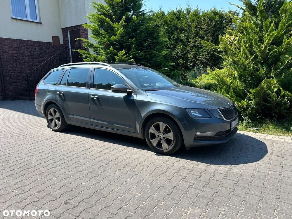 Skoda Octavia 2.0 TDI Ambition - 4