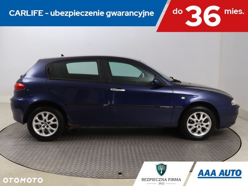 Alfa Romeo 147 - 8