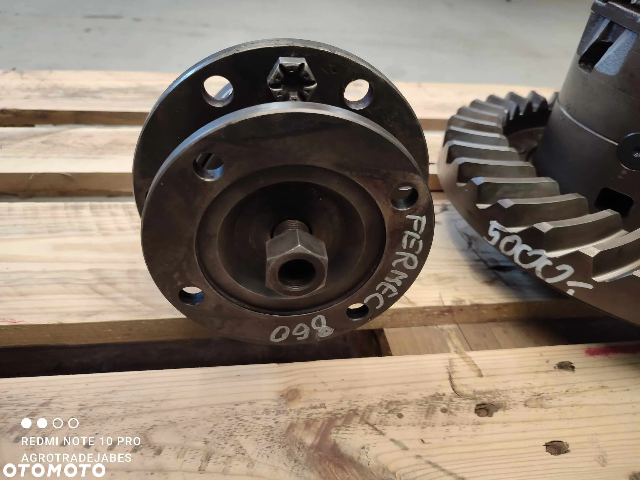 Mechanizm różnicowy Fermec 860 8x35 - 9