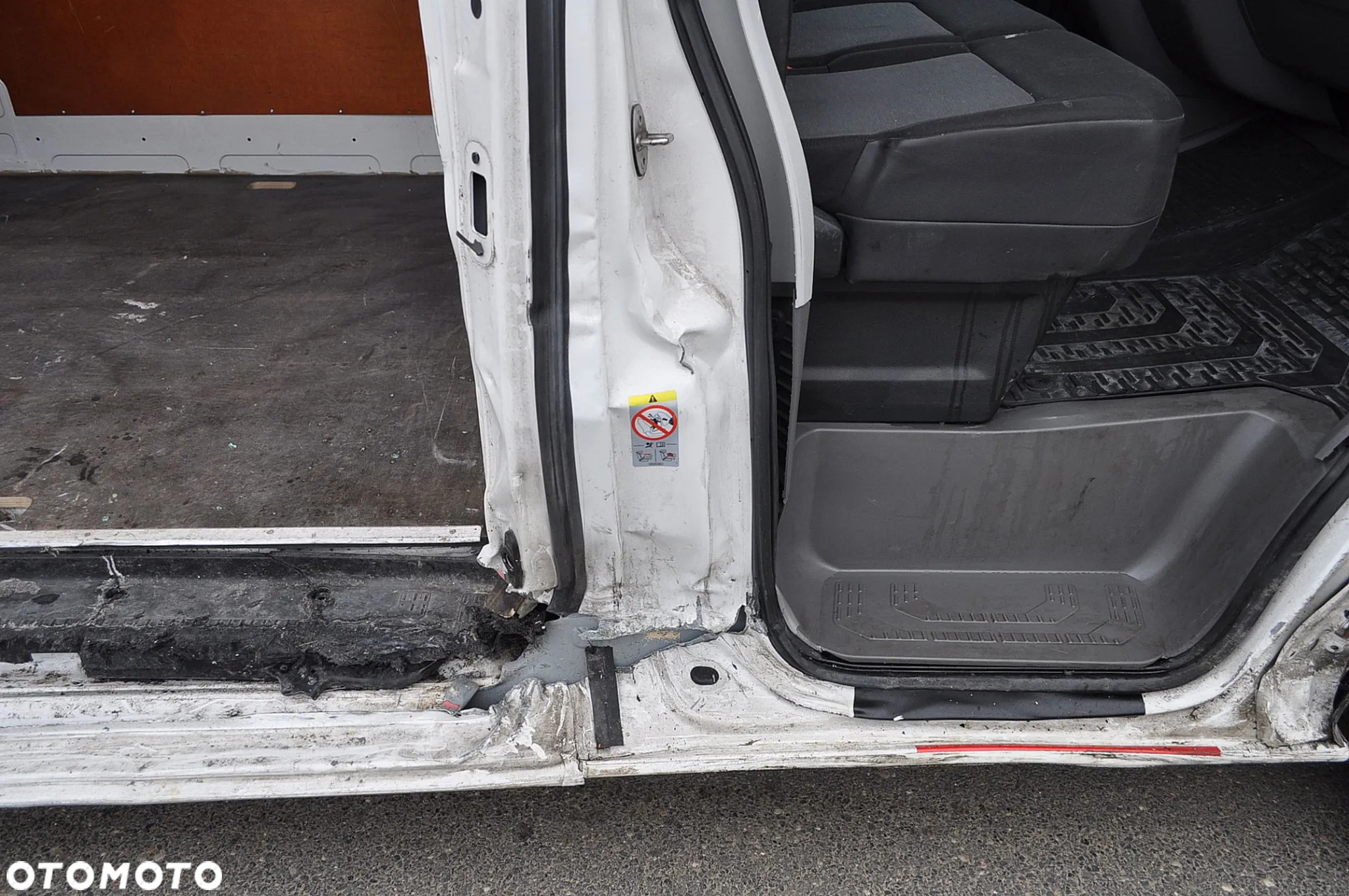 Volkswagen Crafter - 12