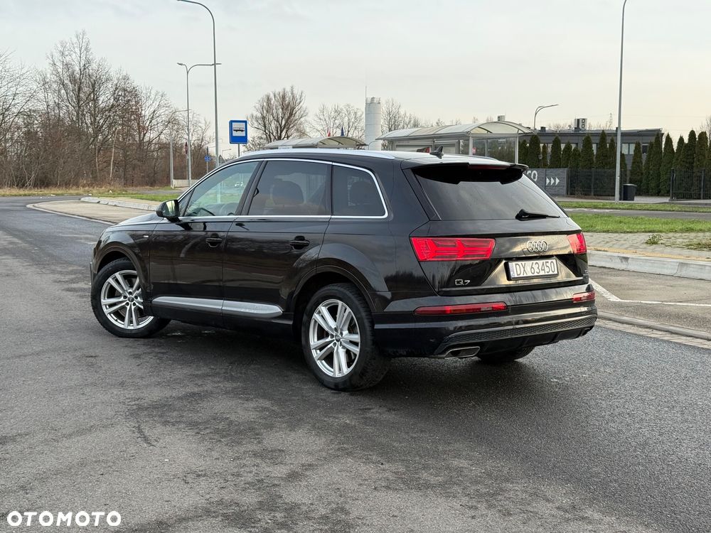 Audi Q7 - 8