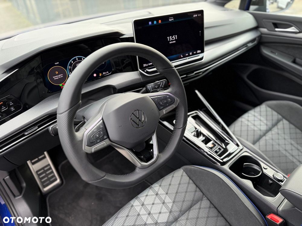 Volkswagen Golf Variant - 23