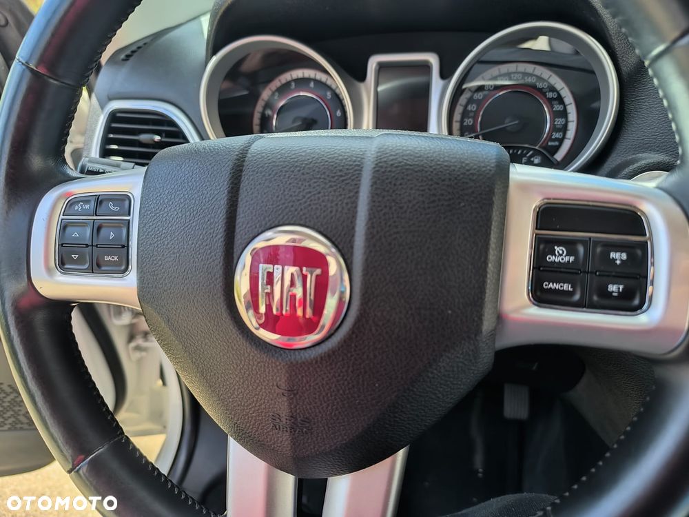 Fiat Freemont 3.6 V6 Lounge - 25