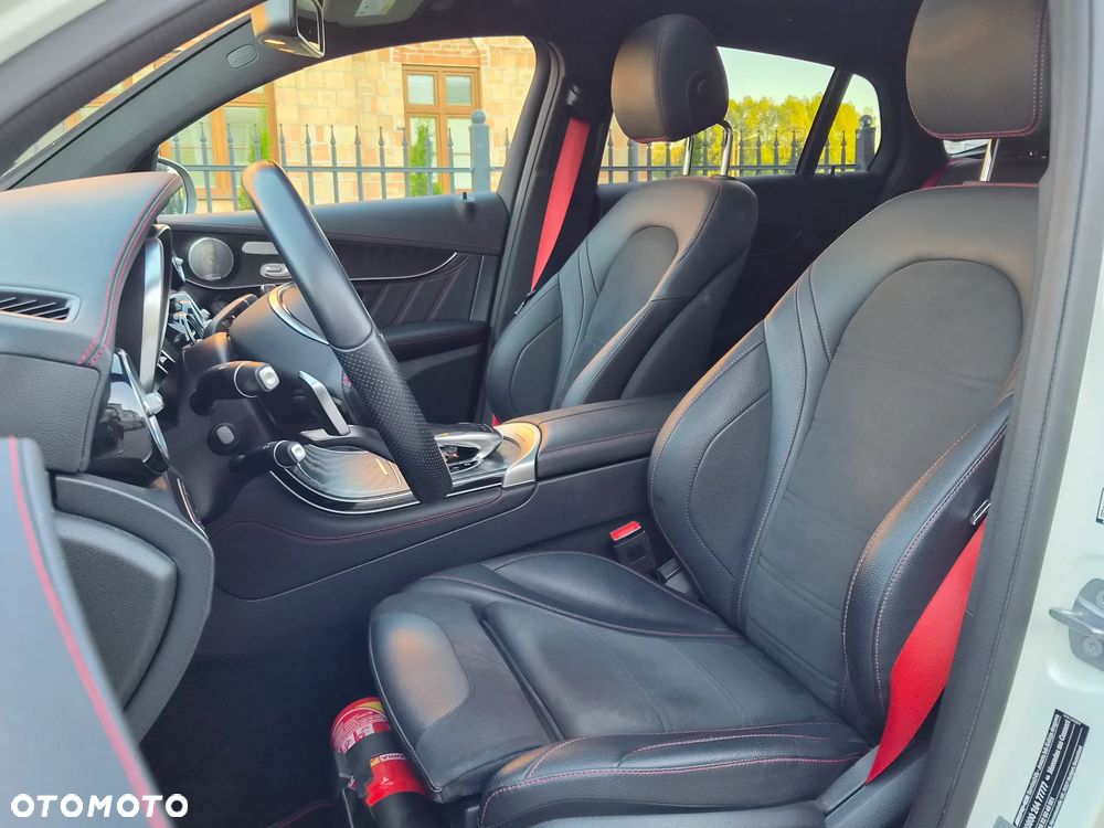 Mercedes-Benz GLC AMG 43 4Matic 9G-TRONIC - 19