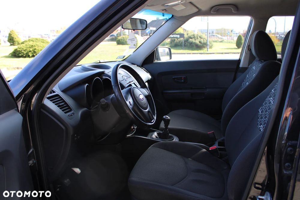 Kia Soul - 12