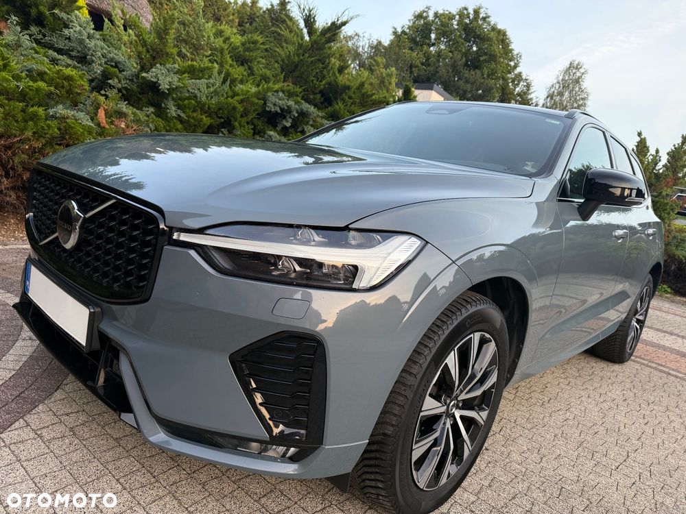 Volvo XC 60 B4 D Plus Dark - 20