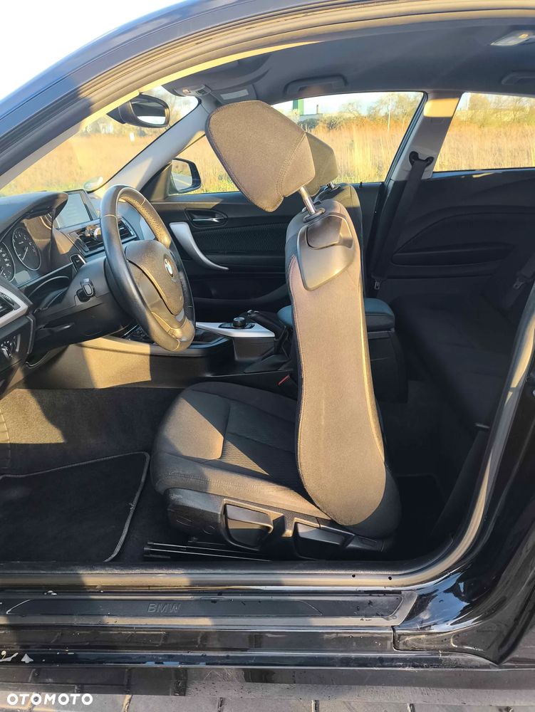 BMW Seria 1 114i - 18