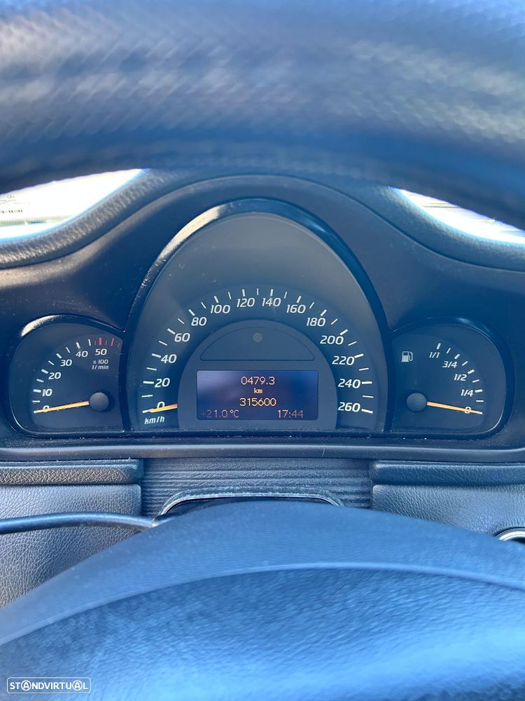 Mercedes-Benz C 220 - 2