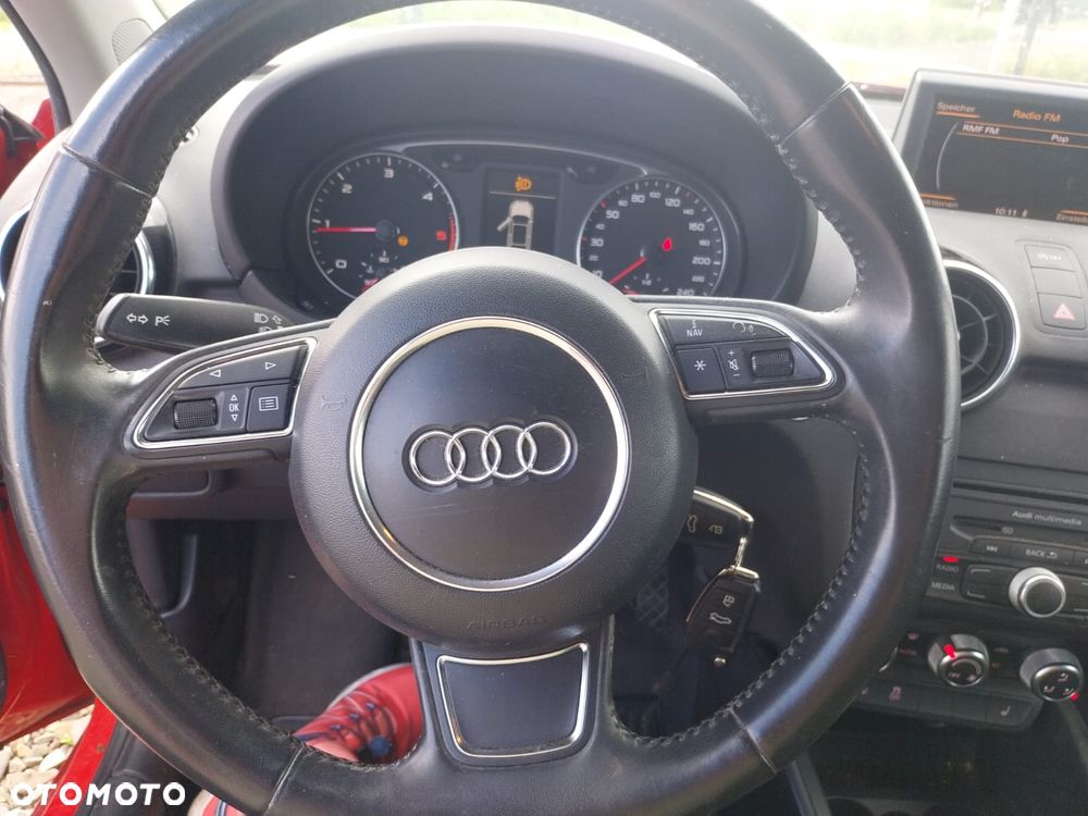 Audi A1 3-drzwiowe 1.6 TDI S line edition - 10