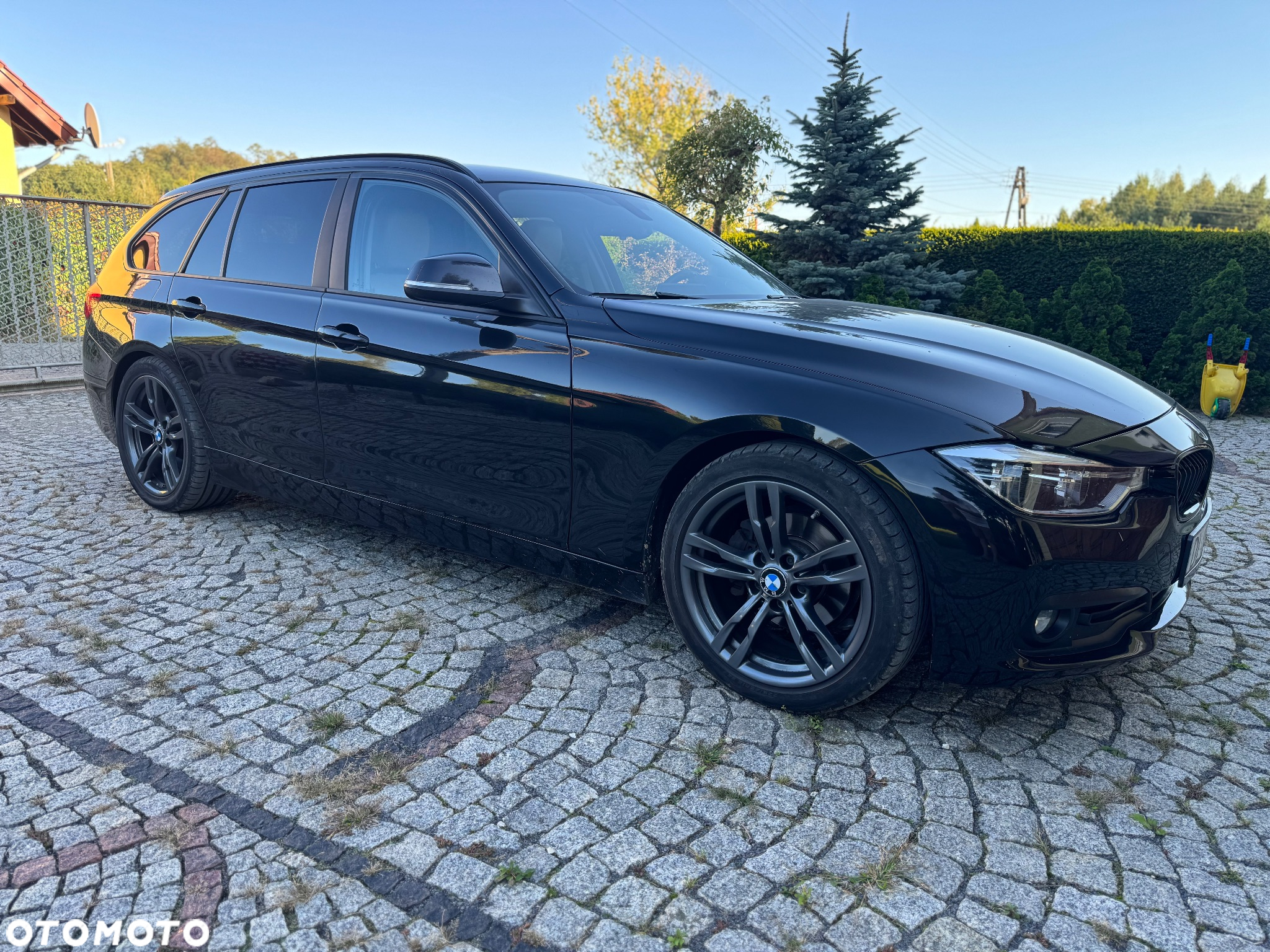 BMW Seria 3 - 16
