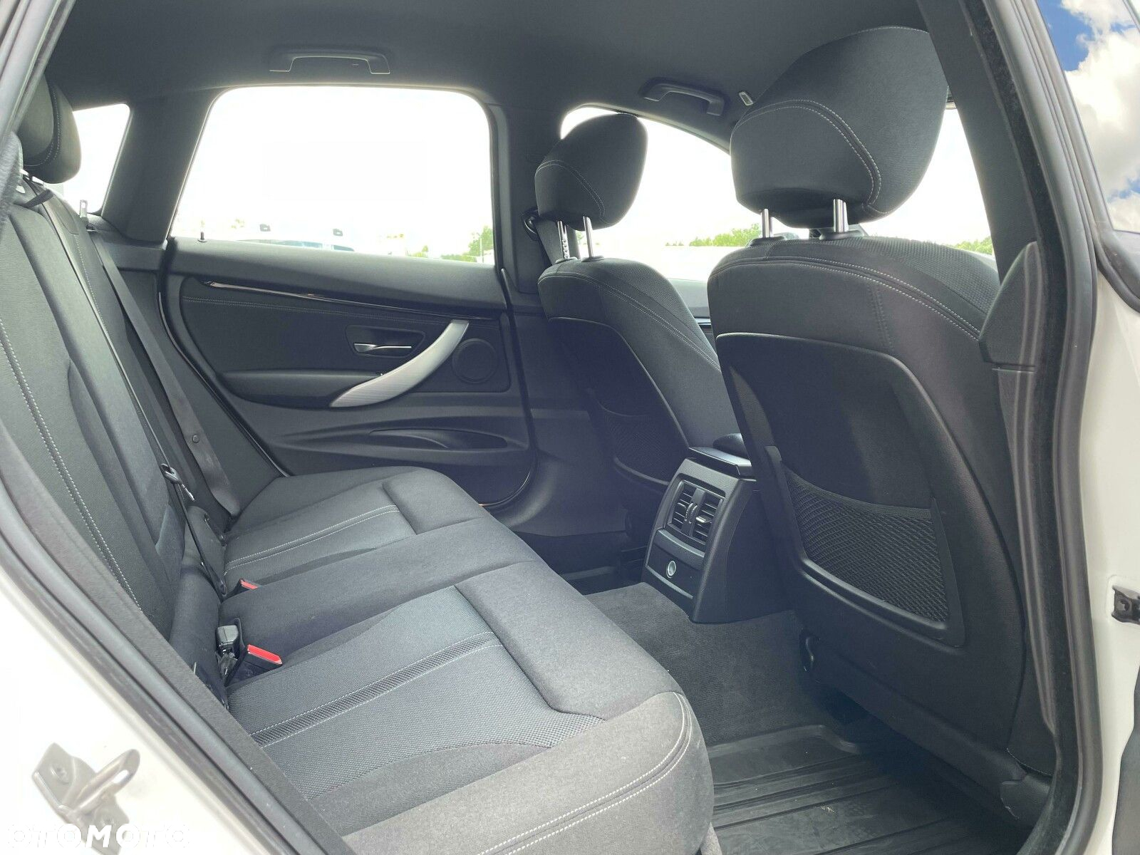 BMW Seria 3 320i GPF xDrive M Sport Sport - 13
