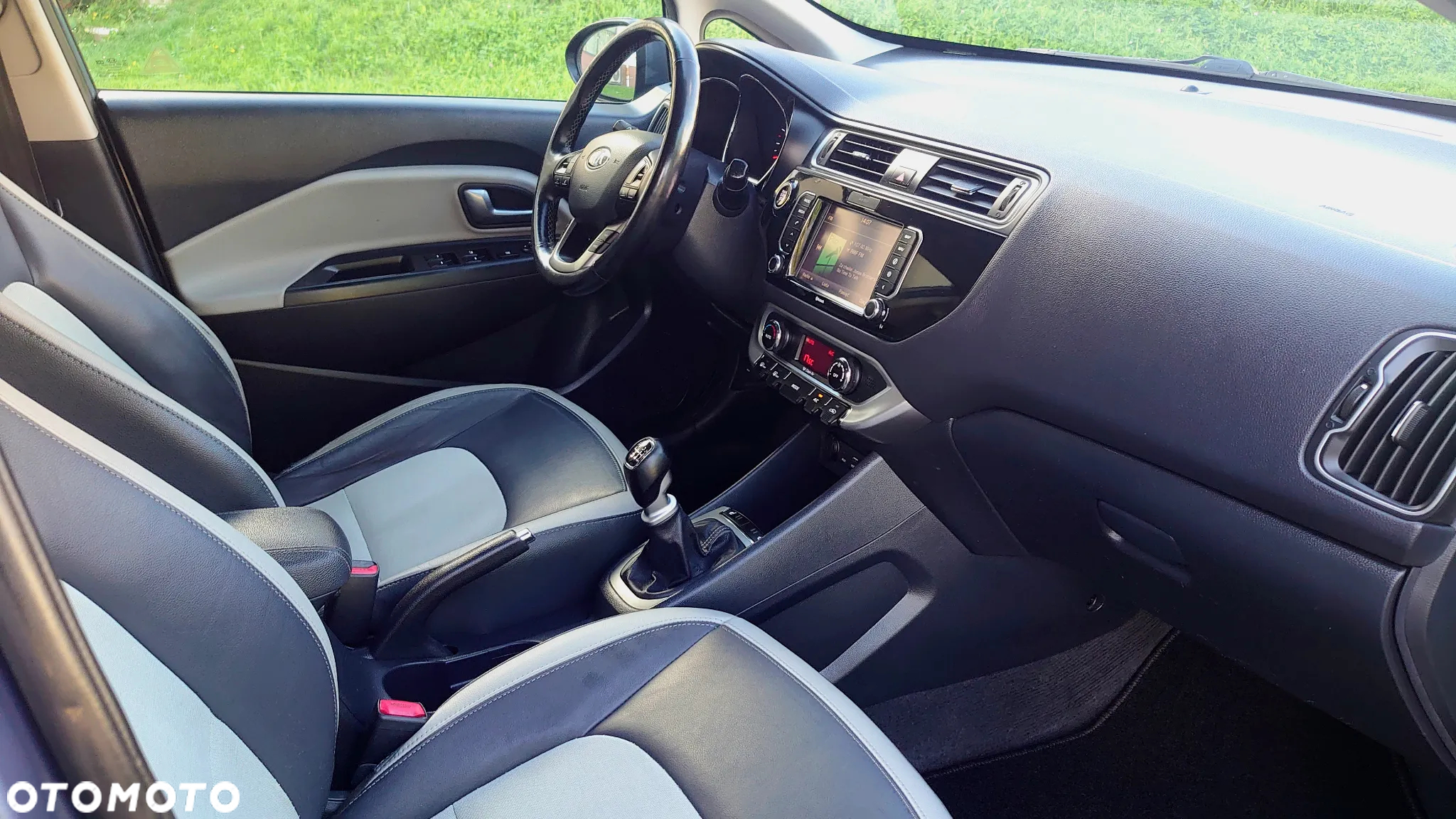 Kia Rio 1.4 Platinum Edition - 30