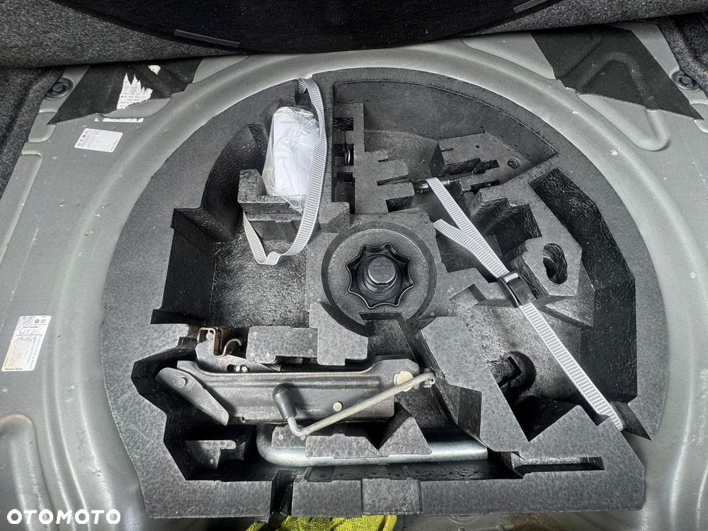 Volkswagen Golf 1.4 Edition - 15