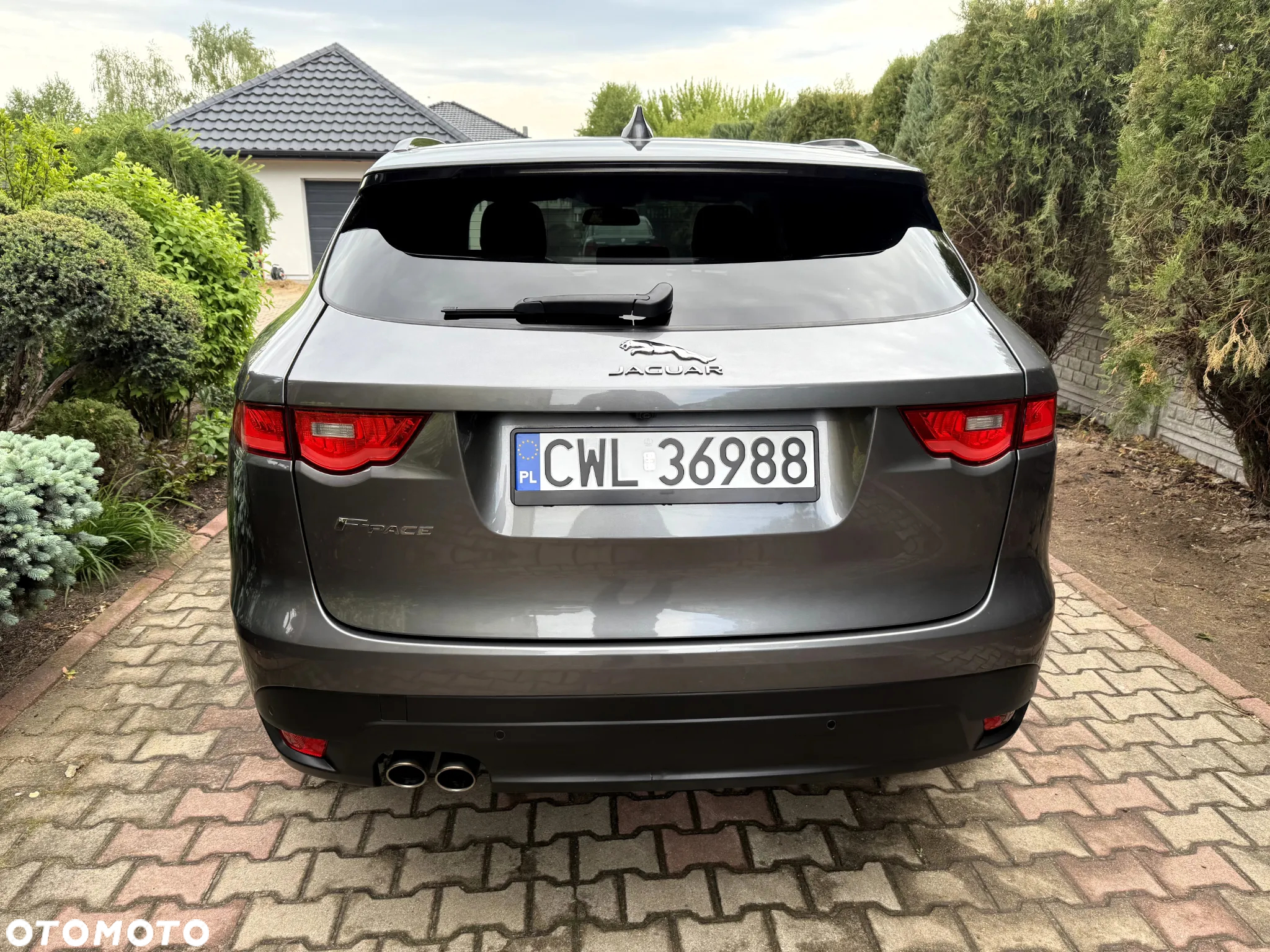 Jaguar F-Pace 20d AWD R-Sport - 5