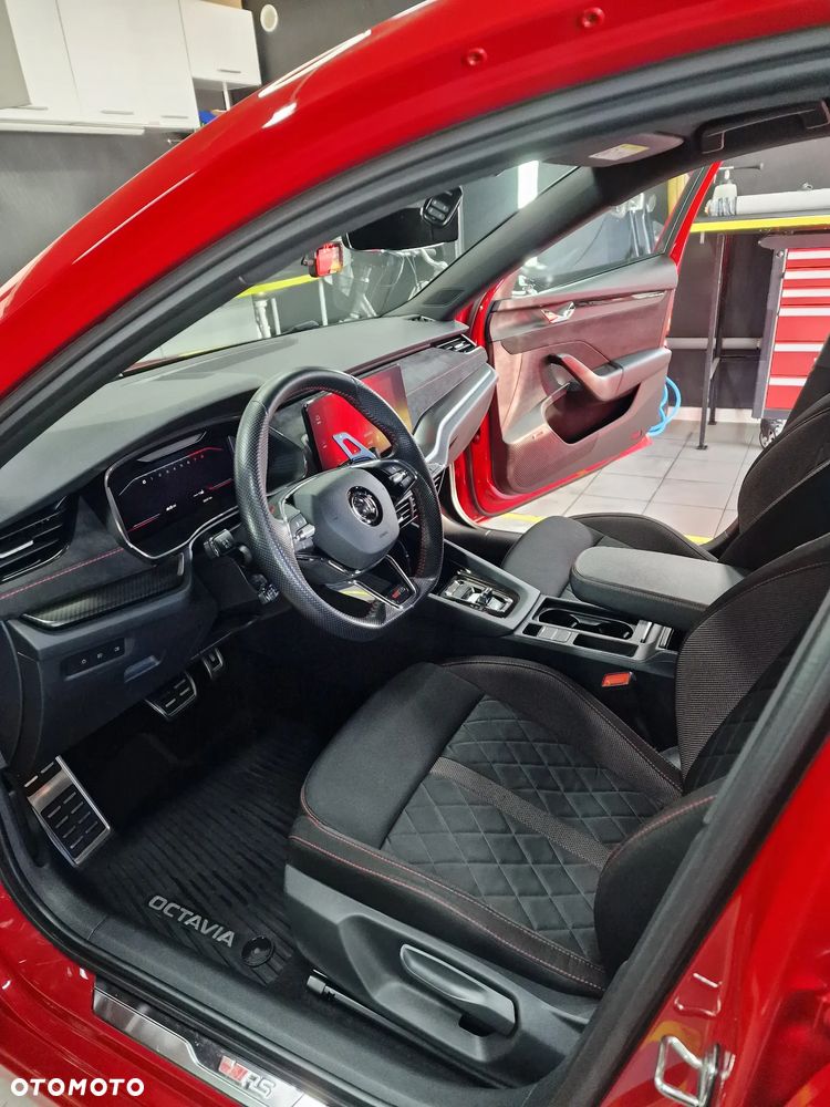 Skoda Octavia 2.0 TSI GPF RS 245 DSG - 22