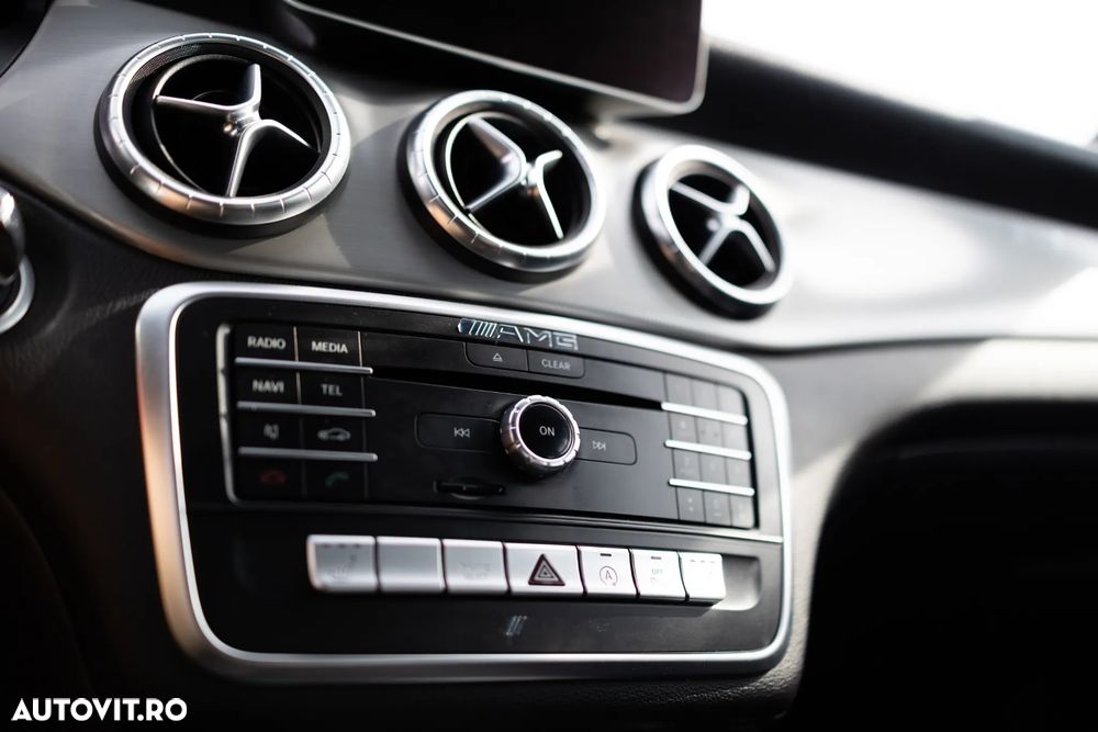 Mercedes-Benz CLA 200 - 23