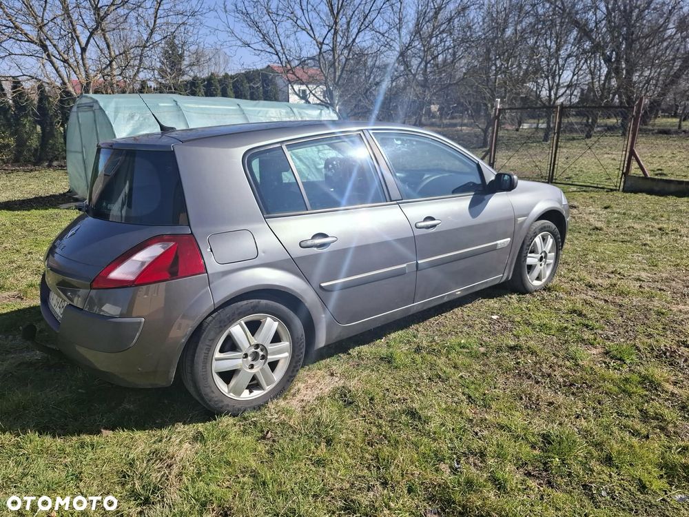 Renault Megane 2.0 Dynamique - 1