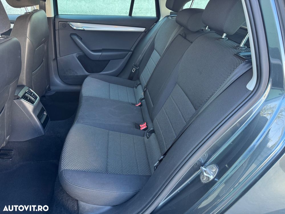 Skoda Octavia Combi 1.6 TDI GreenLine - 5