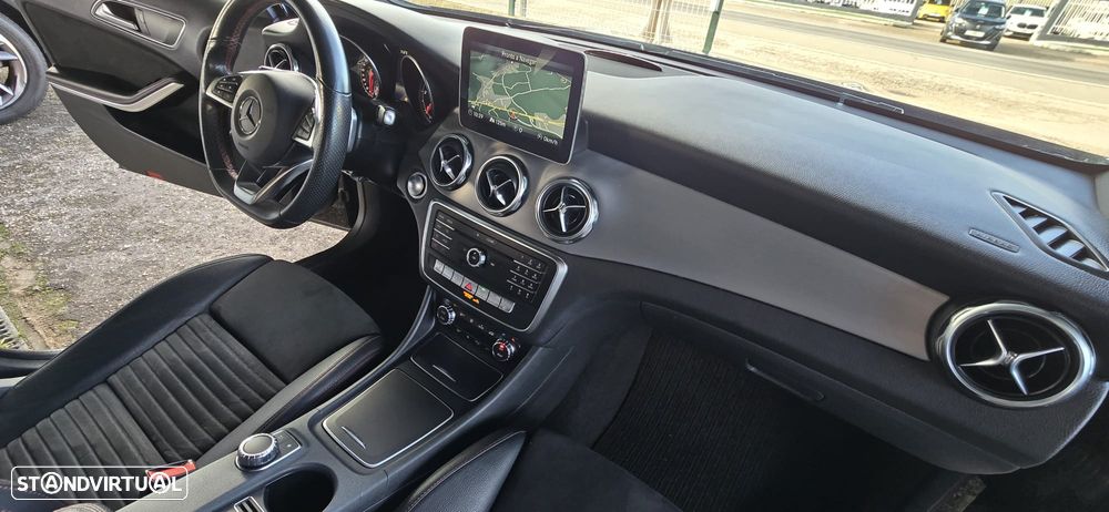 Mercedes-Benz GLA 200 d 7G-DCT AMG Line - 33