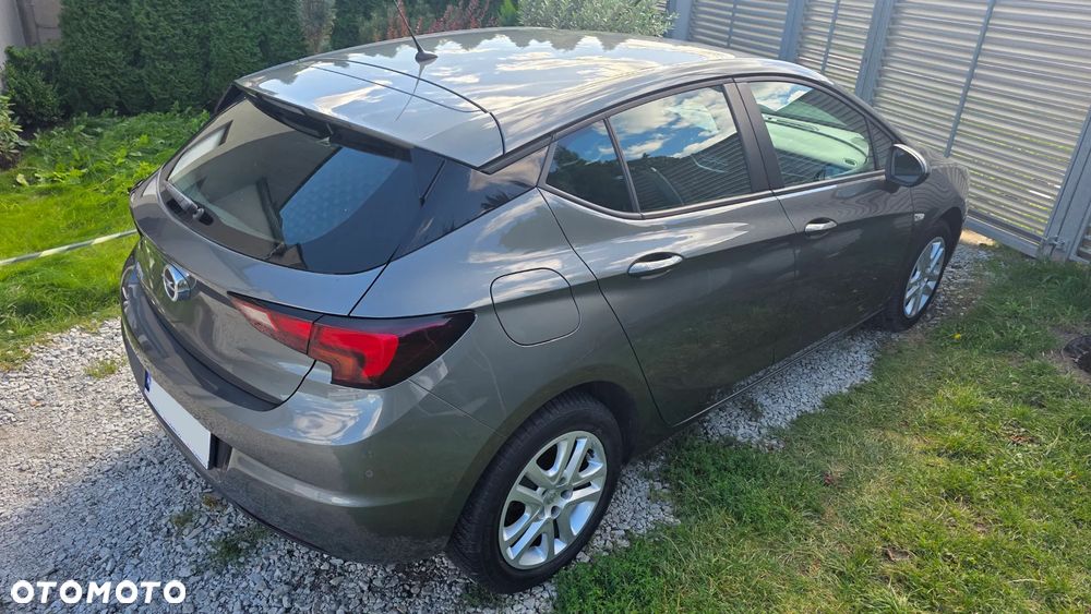 Opel Astra 1.2 T Business Elegance S&S - 5