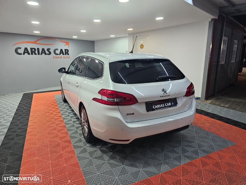 Peugeot 308 SW 1.2 PureTech Allure EAT8 - 7