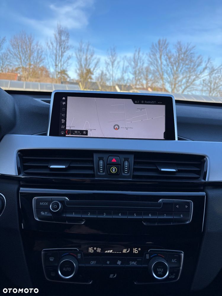 BMW X1 sDrive16d - 23