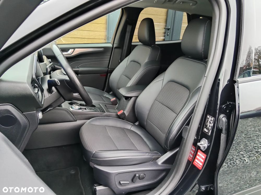 Ford Kuga 2.0 EcoBlue 4x4 TITANIUM X - 13