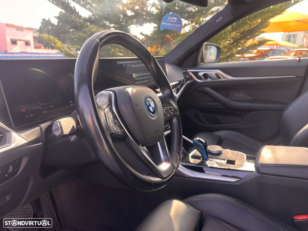 BMW i4 eDrive40 - 22