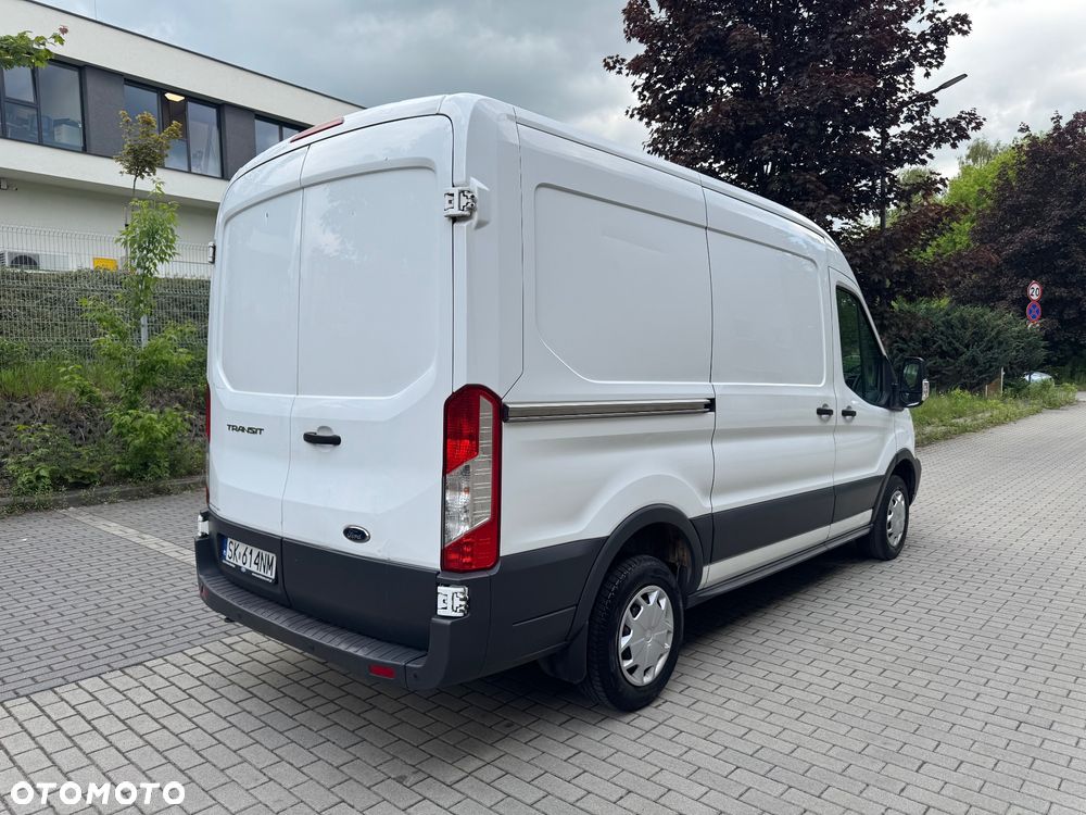 Ford Transit - 4