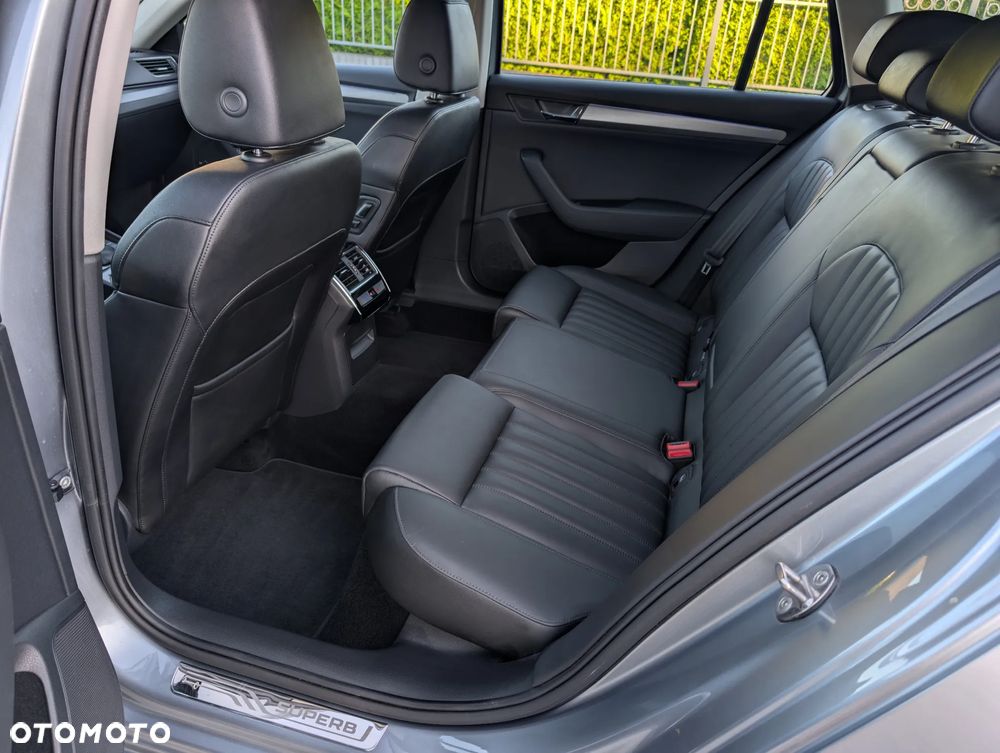Skoda Superb 2.0 TDI DSG Style - 7