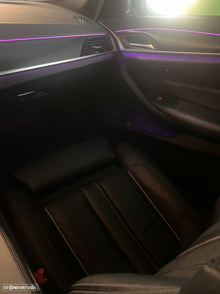BMW 530 e Pack Desportivo M - 39