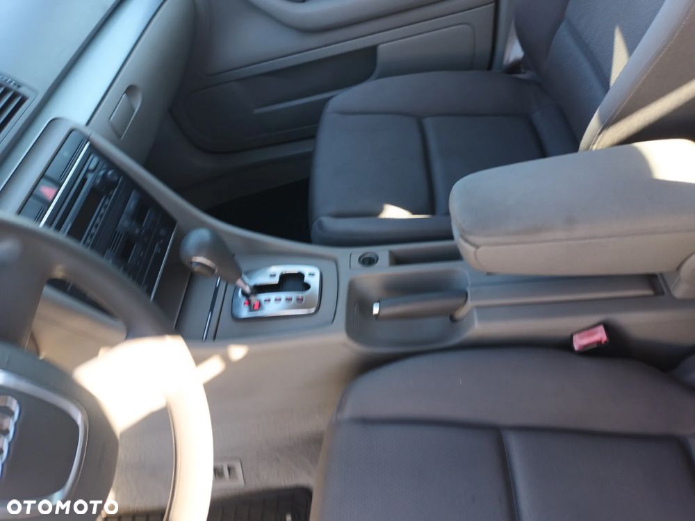 Audi A4 Limousine 2.0 Multitronic - 18