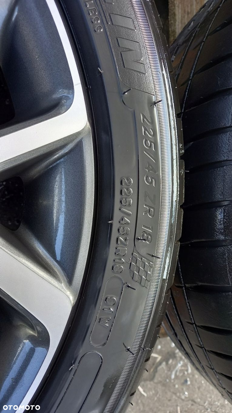 HYUNDAI KONA KOŁA FELGI ALUFELGI -225/45 R18 91 w-LATO 6 MM-JAK NOWE ET50 - 6