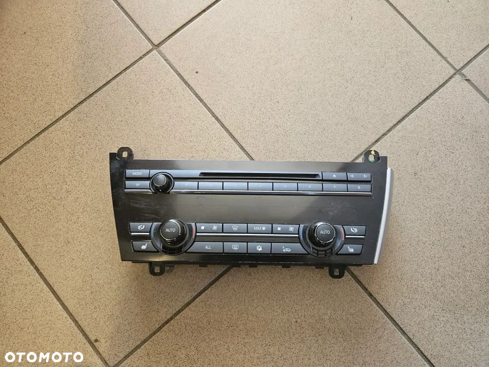 BMW 5 / F10 F11 LCI - PANEL KLIMATYZACJI RADIA KLIMATRONIC - 1