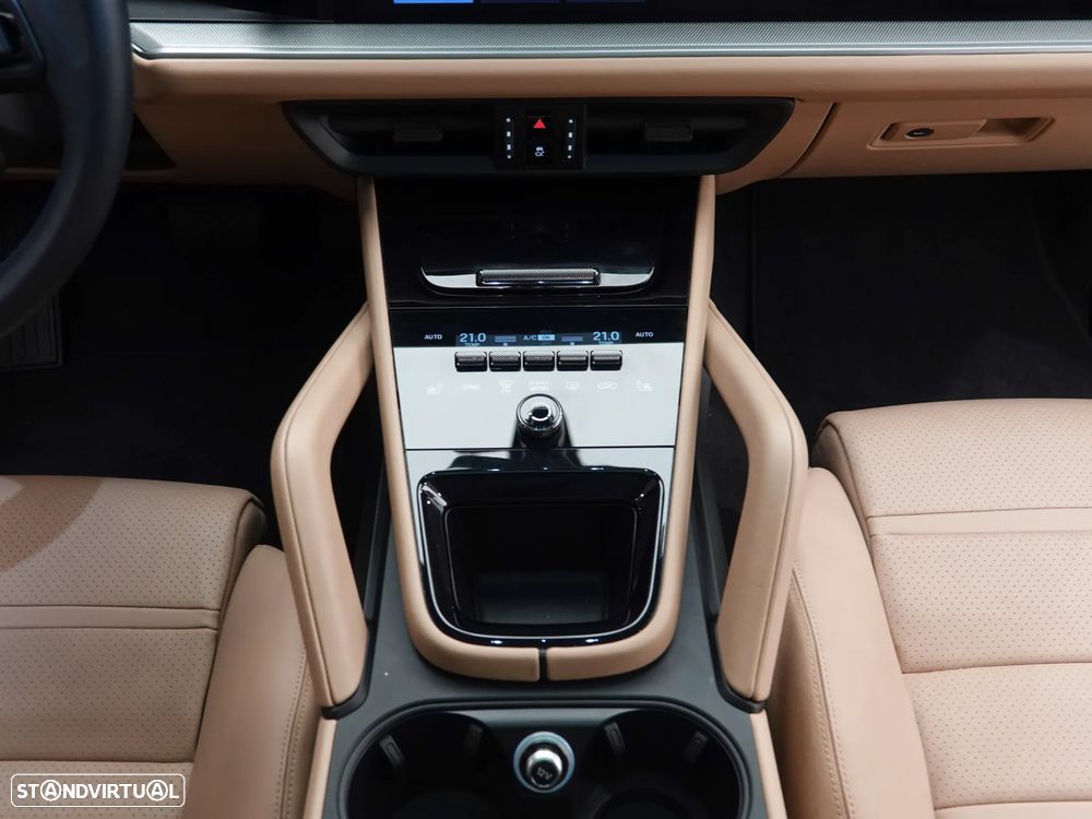 Porsche Cayenne E-Hybrid - 32