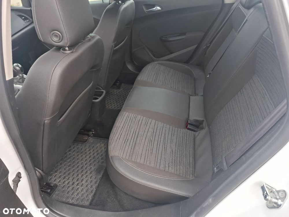 Opel Astra IV 1.6 CDTI S&S - 8