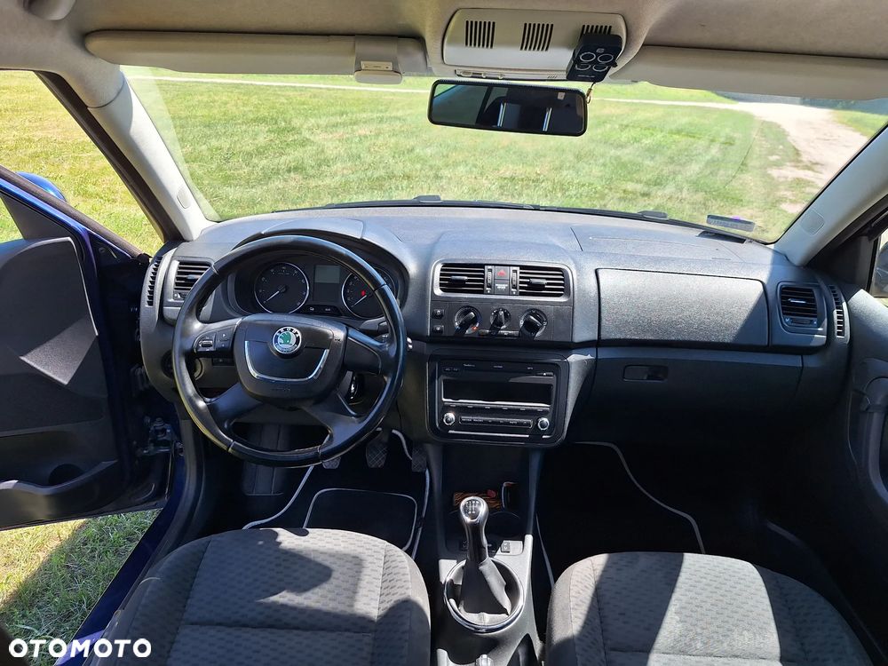 Skoda Fabia 1.2 HTP Ambiente - 8