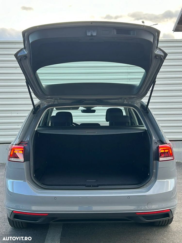 Volkswagen Passat Variant 2.0 TDI SCR DSG Business - 15