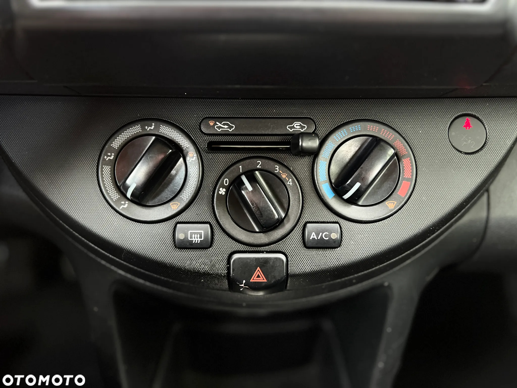 Nissan Note - 22