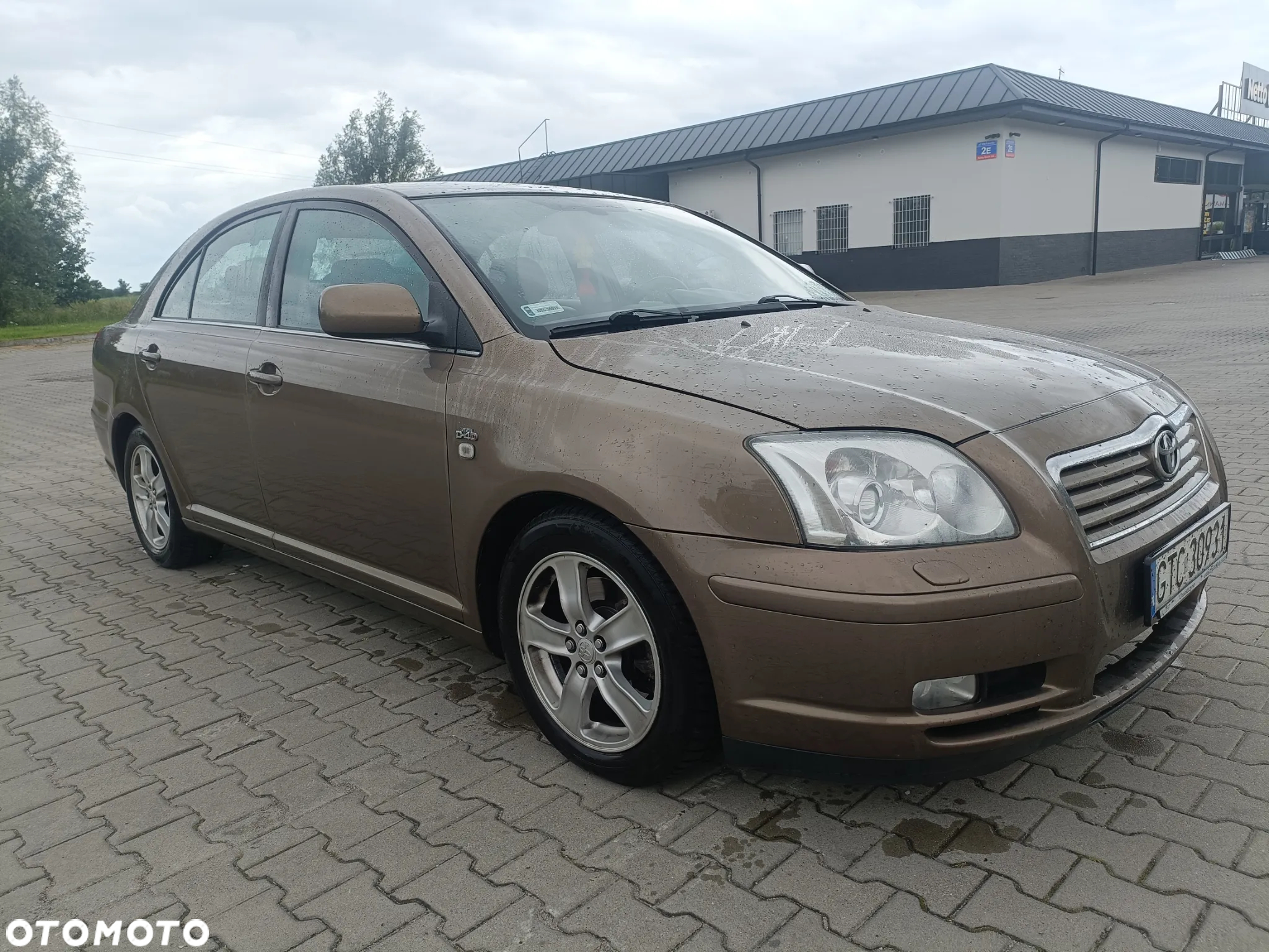 Toyota Avensis 2.0 D-4D High - 3