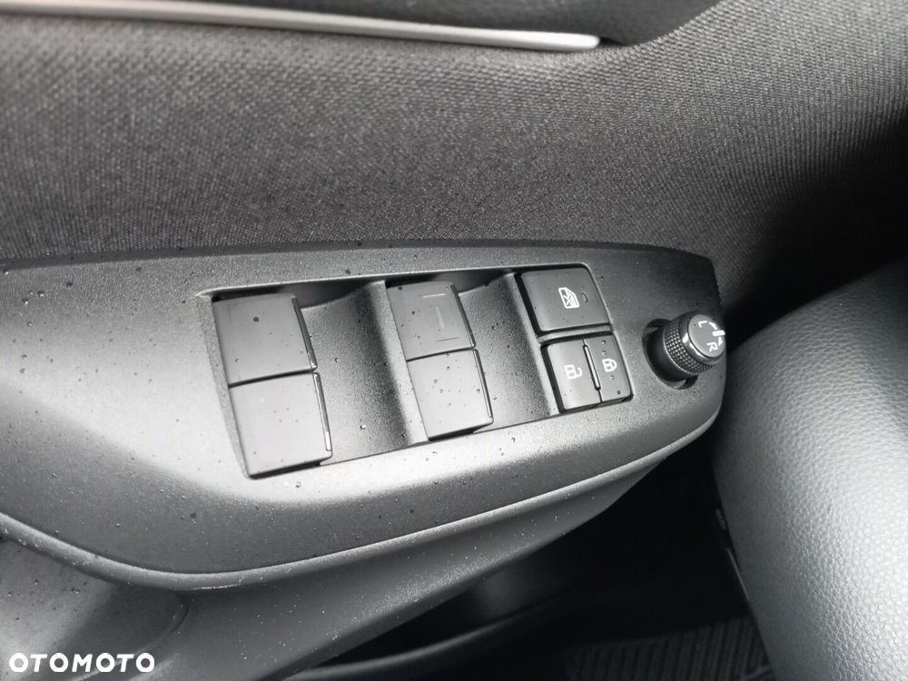 Toyota Yaris Hybrid 1.5 Style - 17