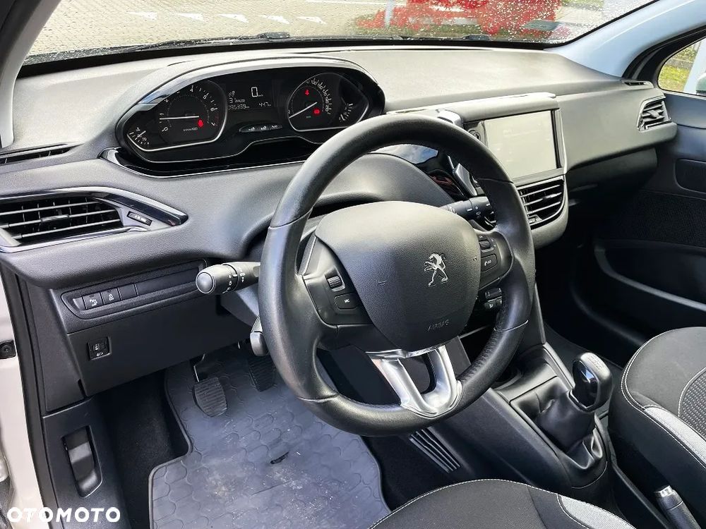 Peugeot 208 1.2 VTi Active Pack - 9