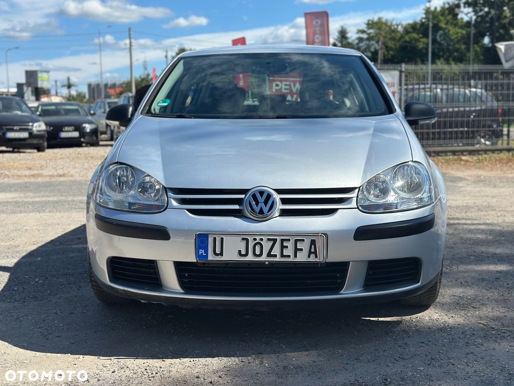 Volkswagen Golf 1.9 TDI DPF Trendline - 3