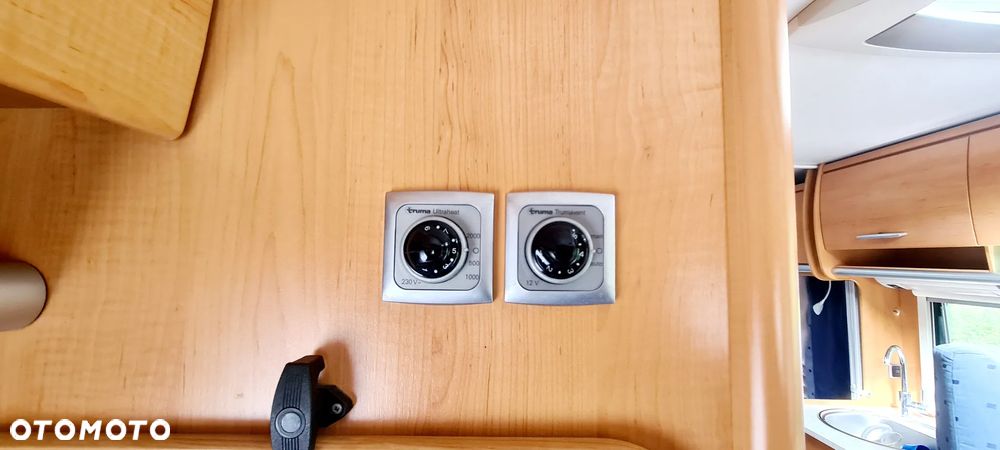 Hymer-Eriba Living 530K - 10