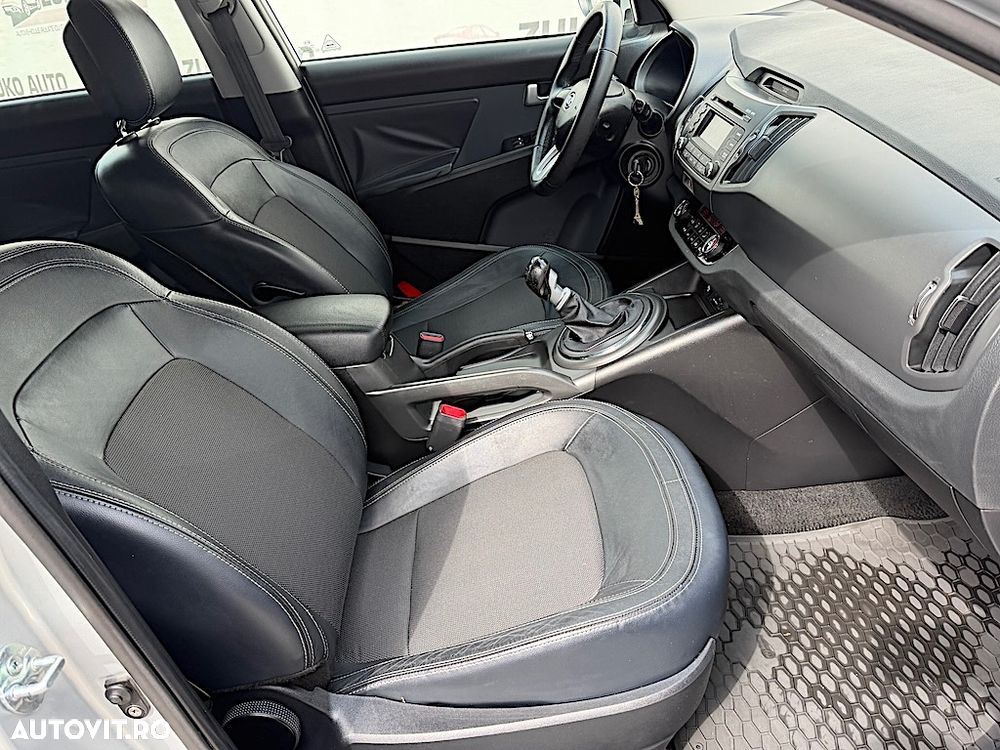 KIA Sportage 2011 — imagine 11
