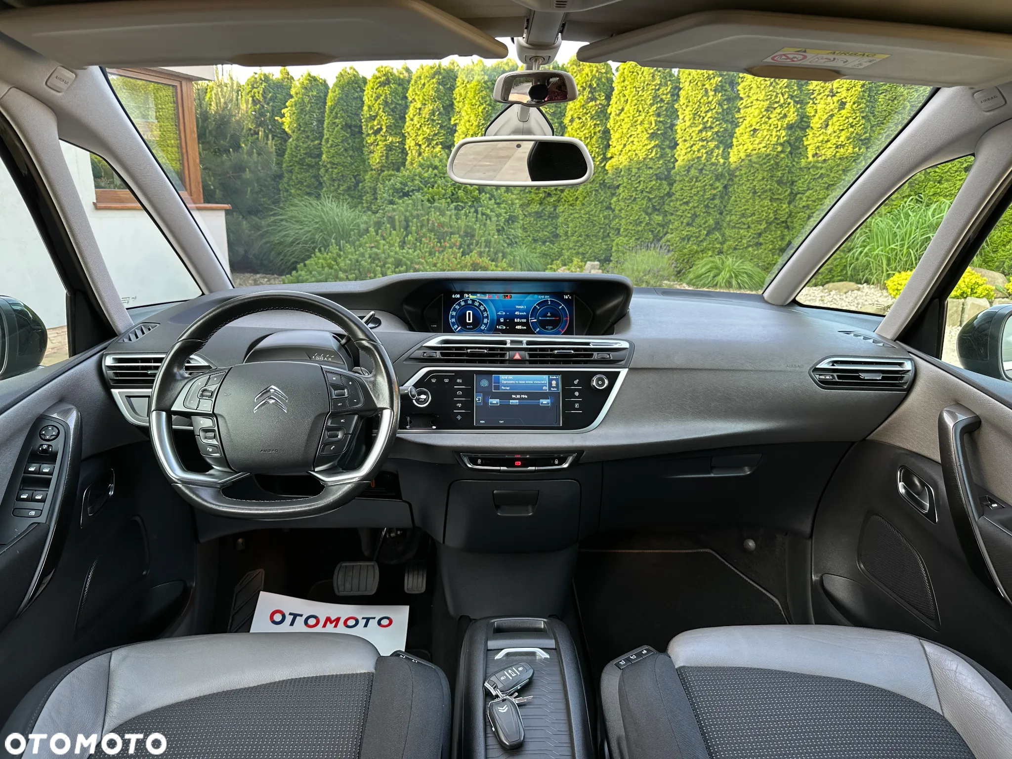 Citroën C4 Picasso e-HDi 115 ETG6 Exclusive - 3