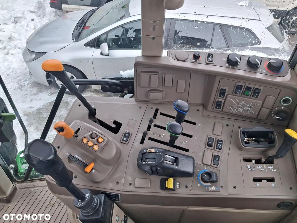 John Deere 6195M - 10