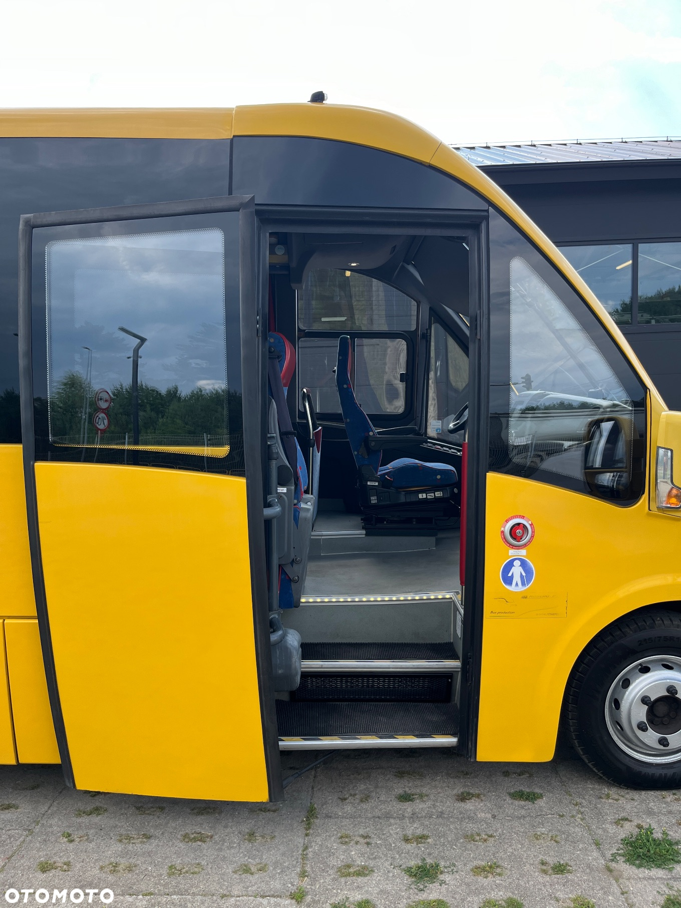 Iveco Rosero First - 10