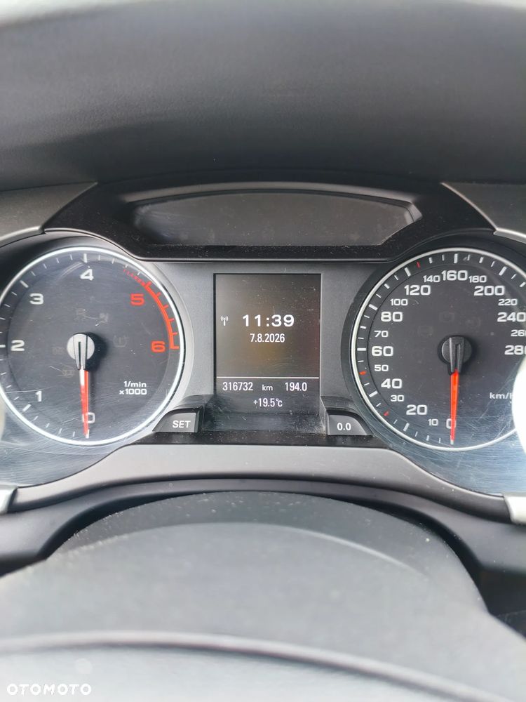Audi A4 Avant - 10